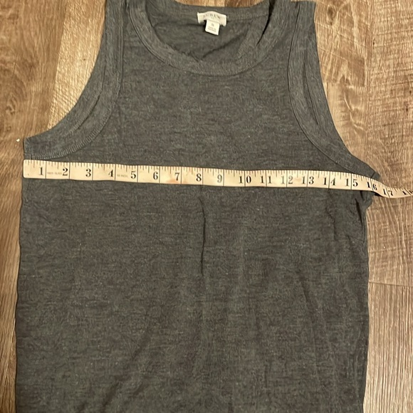 J. CREW sport top - Picture 5 of 7
